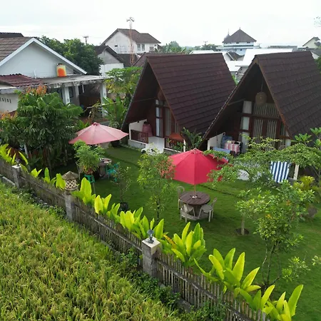 D' Carasti Bungalow